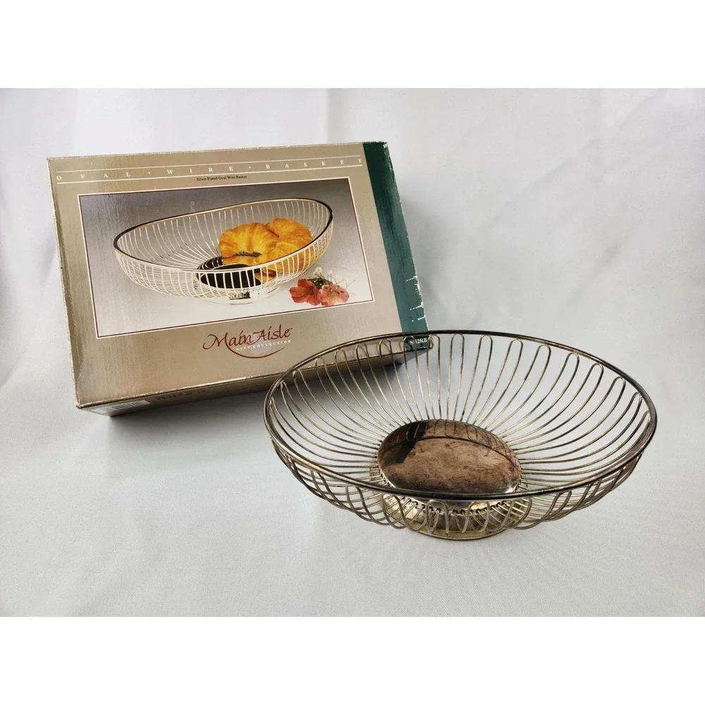 Vintage Main Aisle Collection silver-plated oval wire basket Fruit Display Decor